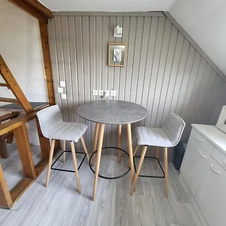 Studio à Proximité Du Centre Ville/sud D'amiens Appartamento